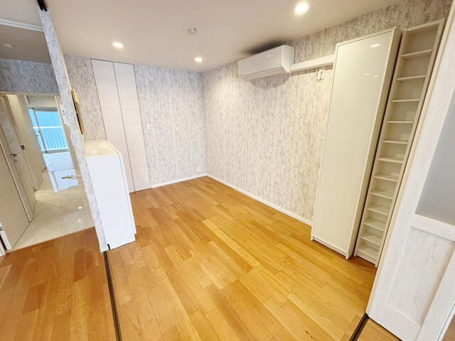 安田小網町マンションの寝室