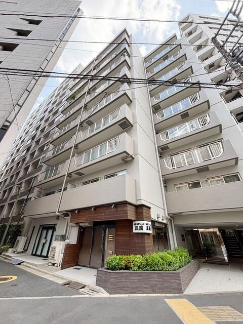 安田小網町マンションの外観