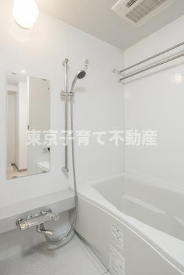 ステラメゾン茗荷谷の浴室