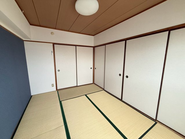加納マンションの和室