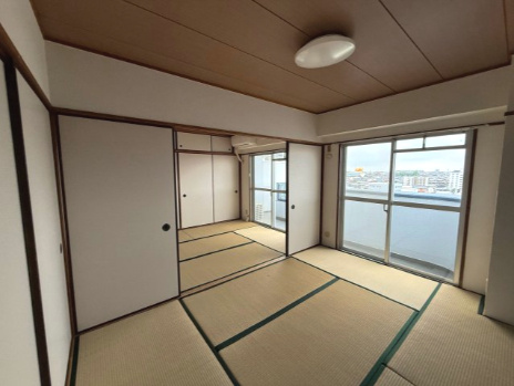 加納マンションの和室