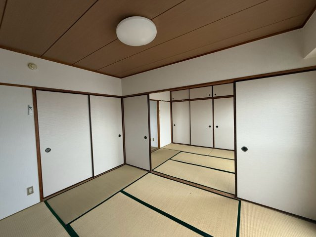 加納マンションの和室