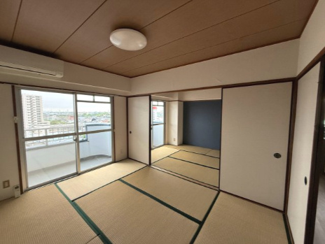 加納マンションの和室
