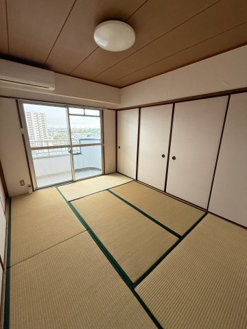 加納マンションの和室