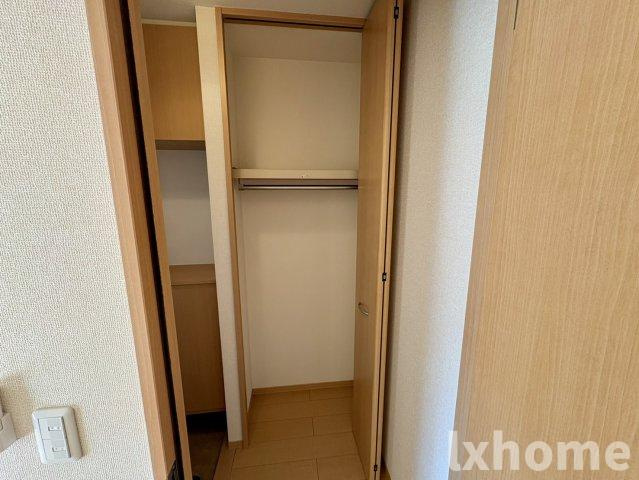レシェンテ茨木　Ｇ棟の収納