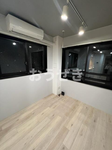 Ａｉｒ　Ｔｏｗｅｒ　Ｎｉｐｐｏｒｉ　Ｂ棟の居間・リビング