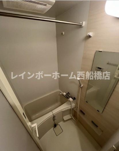 プライマル浦安の浴室