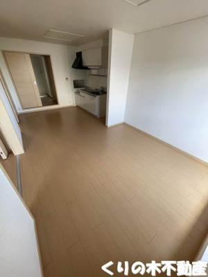 【居間・リビング】 | ラ・ミア・カ－サ | 同タイプのお部屋です（現況を優先します）