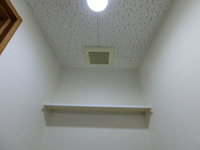 スカイマンションAの収納|イメージ108号室の写真
