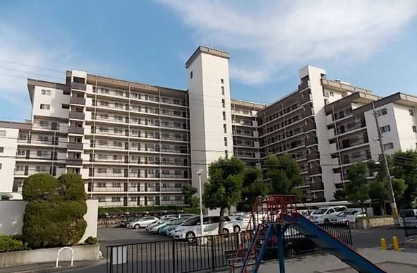 吹田コープの外観