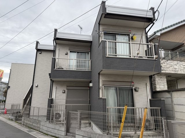 落ち着いたエントランスです