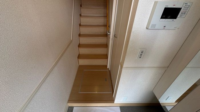 ベルエア　ウエストの玄関