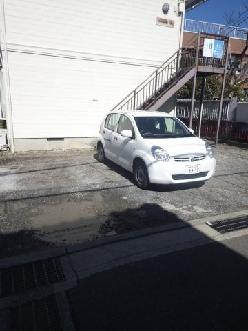 駐車場に車を止められます