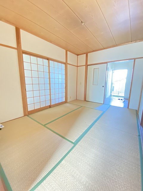 尼崎市元浜町３丁目のアパートのその他