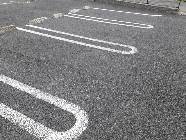 駐車場に車を止められます