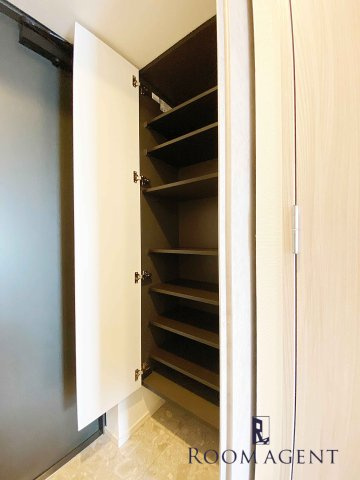 S-RESIDENCE亀島駅前ascent(アセント)の玄関