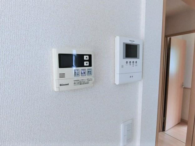 写真は1号室（2号室は反転タイプ）