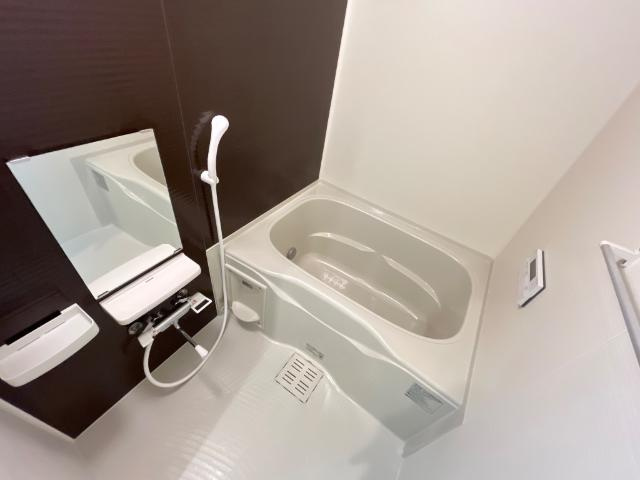 バス
