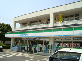 ファミリーマート白井清水口店まで759ｍ