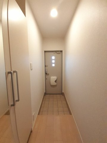 毎日通る玄関はこちらです