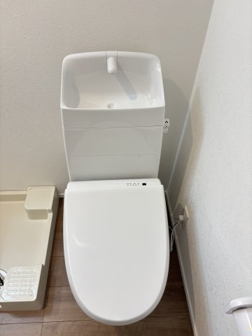 清潔感のあるトイレです