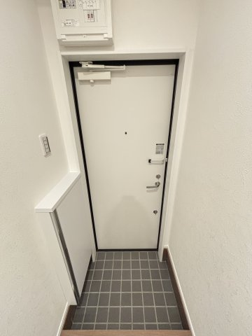 収納もある玄関です