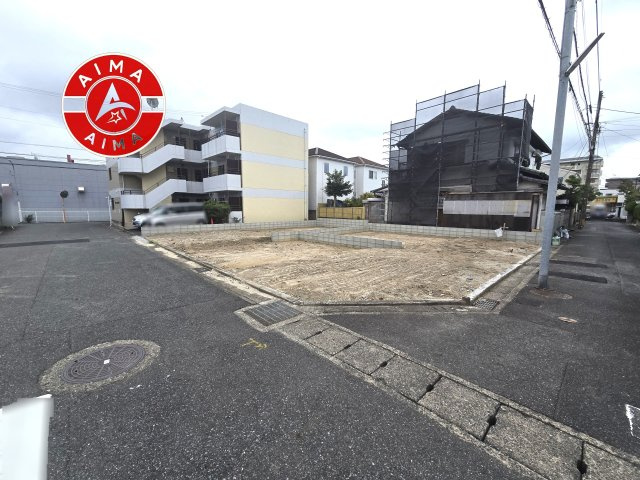 福岡市西区小戸3丁目第8-3棟（3号棟）の前面道路含む現地写真|見学の時間などお気軽にお問い合わせ下さい。