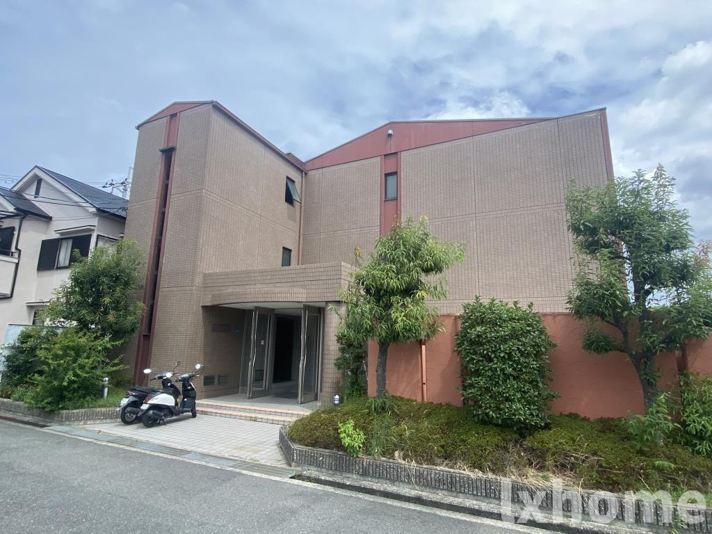 リーブ平田のロビー