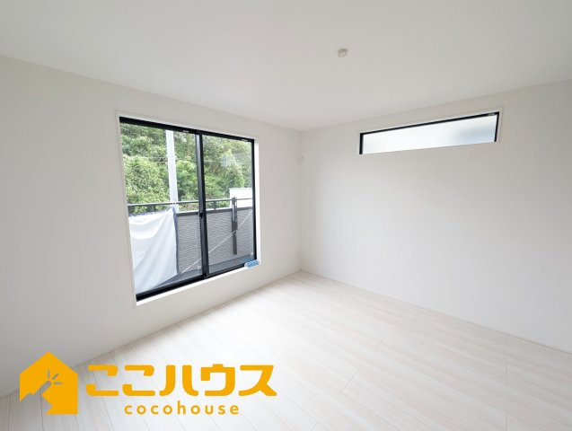 沖縄市松本3期　グラファーレ　新築戸建て　全2棟　1号棟の寝室|寝室6.87帖