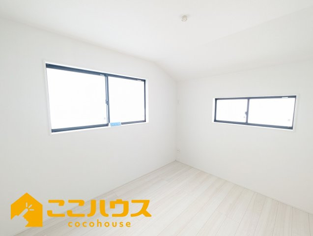沖縄市松本3期　グラファーレ　新築戸建て　全2棟　1号棟の子供部屋|子供部屋5.25帖