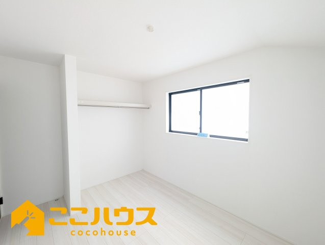 沖縄市松本3期　グラファーレ　新築戸建て　全2棟　1号棟の子供部屋|子供部屋5.25帖