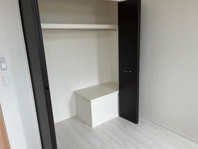 スズランの収納|クローゼット