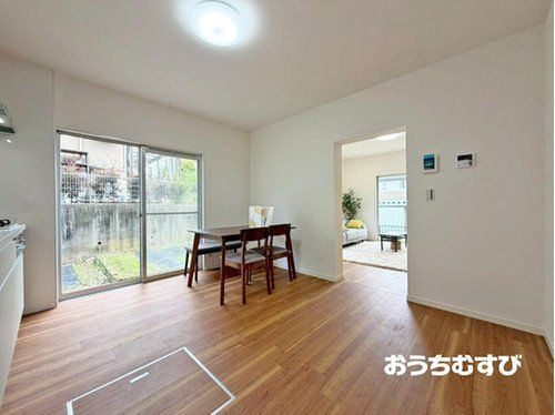 春日井市押沢台５丁目の居間・リビング