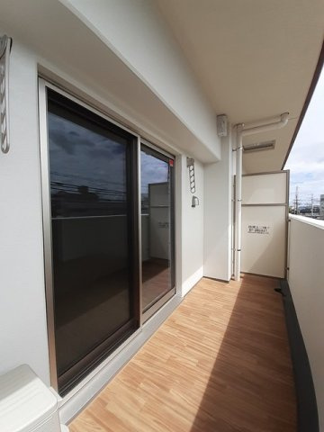 メルベージュ岸のバルコニー