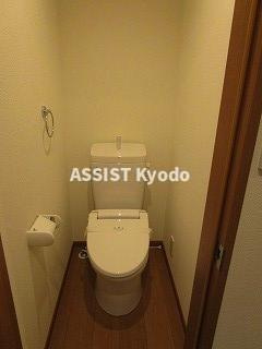 世田谷区経堂２丁目のアパートのトイレ