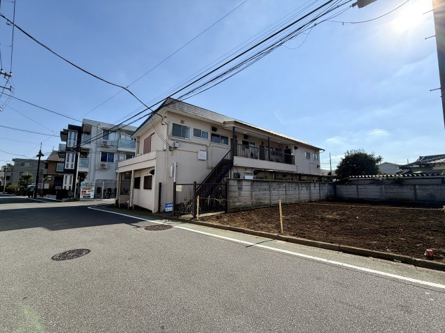 ＜LIBERi リーベリー＞練馬区石神井町8丁目　土地34坪超　建築条件付売地の前面道路含む現地写真
