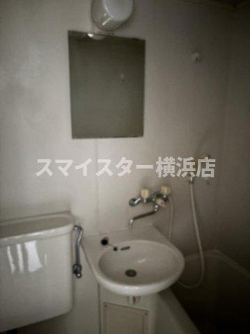 横須賀市船越町３丁目の賃貸マンションの洗面所