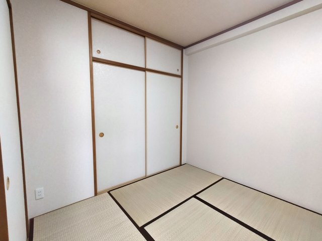 コアマンション島瀬ネクステージの和室