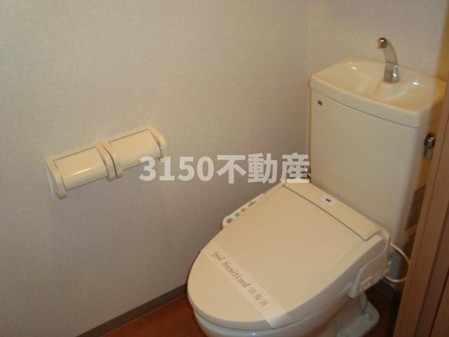 プラチナボスのトイレ|シャワー付トイレ