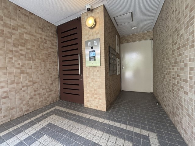 オートロック付で防犯面も安心です♪