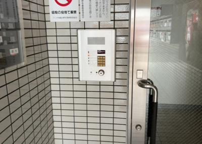 【防犯設備】 | クリオ相模大野壱番館 | 当然のことではありますが、オートロックやセンサーライト、ホームセキュリティーなどの防犯設備があれば、小さいお子様がいるご家庭も安心ですよね！まず物件購入の際は、防犯設備もチェックするようにしましょう。