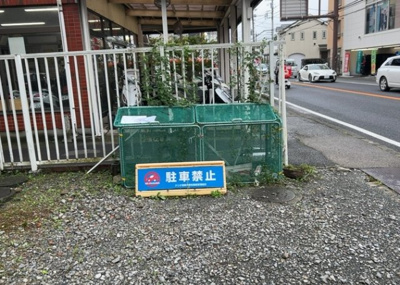 【設備】 | クリオ相模大野壱番館 | 共有部分は、住民なら誰もが使える設備のこと。例えば駐車場やエレベーター、インターネット設備、セキュリティ設備などがあります。他にも、マンションの廊下・外部階段やエントランス・ゴミ置き場などがあります。