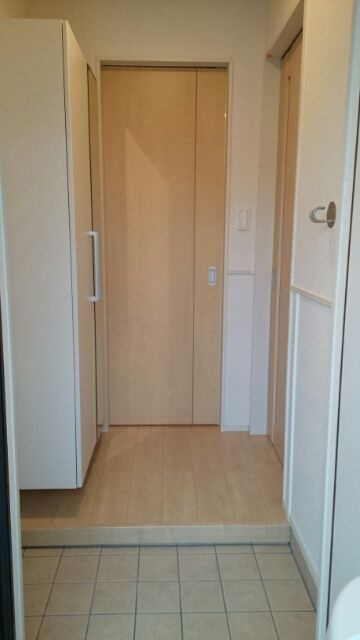 ラ　フルレットの玄関