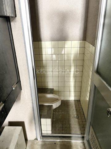 巽東2丁目倉庫のトイレ