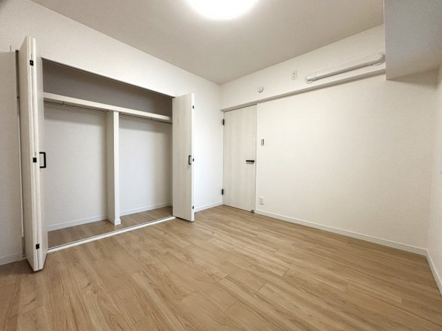 エスポア金山Ⅲの洋室|個人の部屋や寝室として使える洋室です