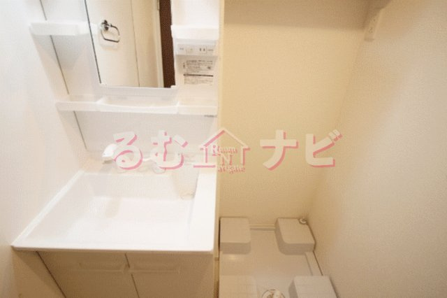 福岡市南区長丘１丁目のアパートの洗面所