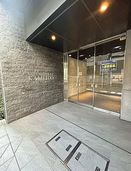エステムコート亀戸東京EASTのエントランス