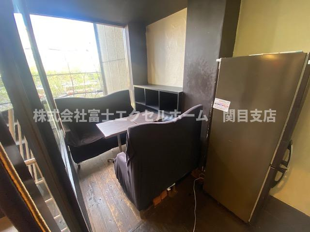 寝屋川市東大利町の店舗一部の内装