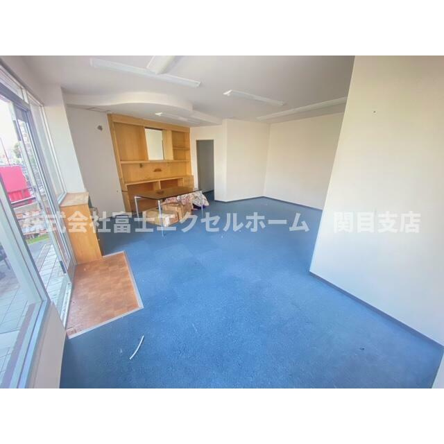 AP萱島ビルの内装