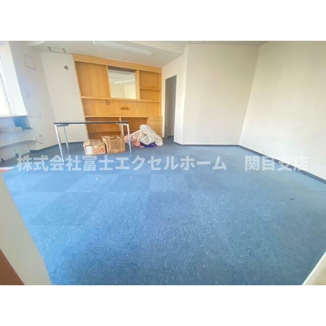 AP萱島ビルの内装